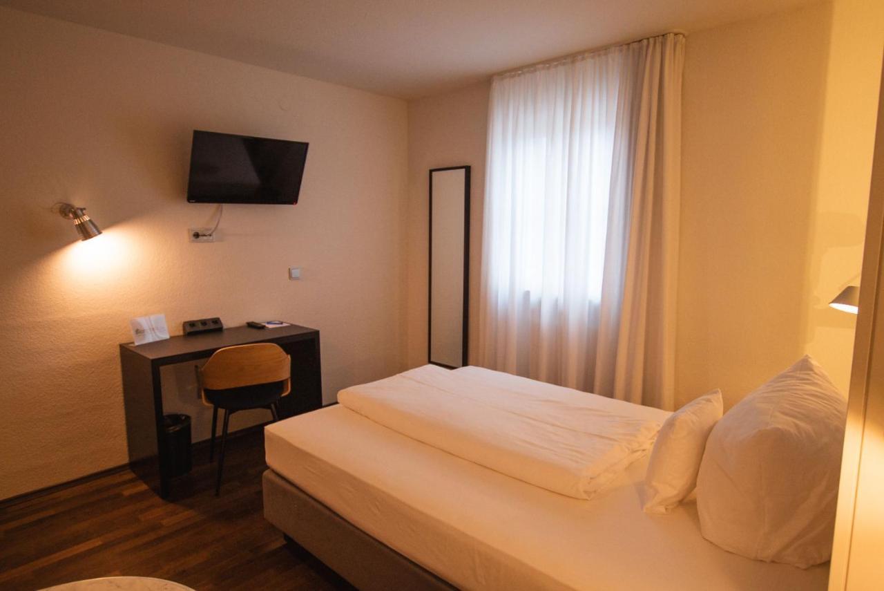 Hotel Am Main فيتسوخهيم المظهر الخارجي الصورة